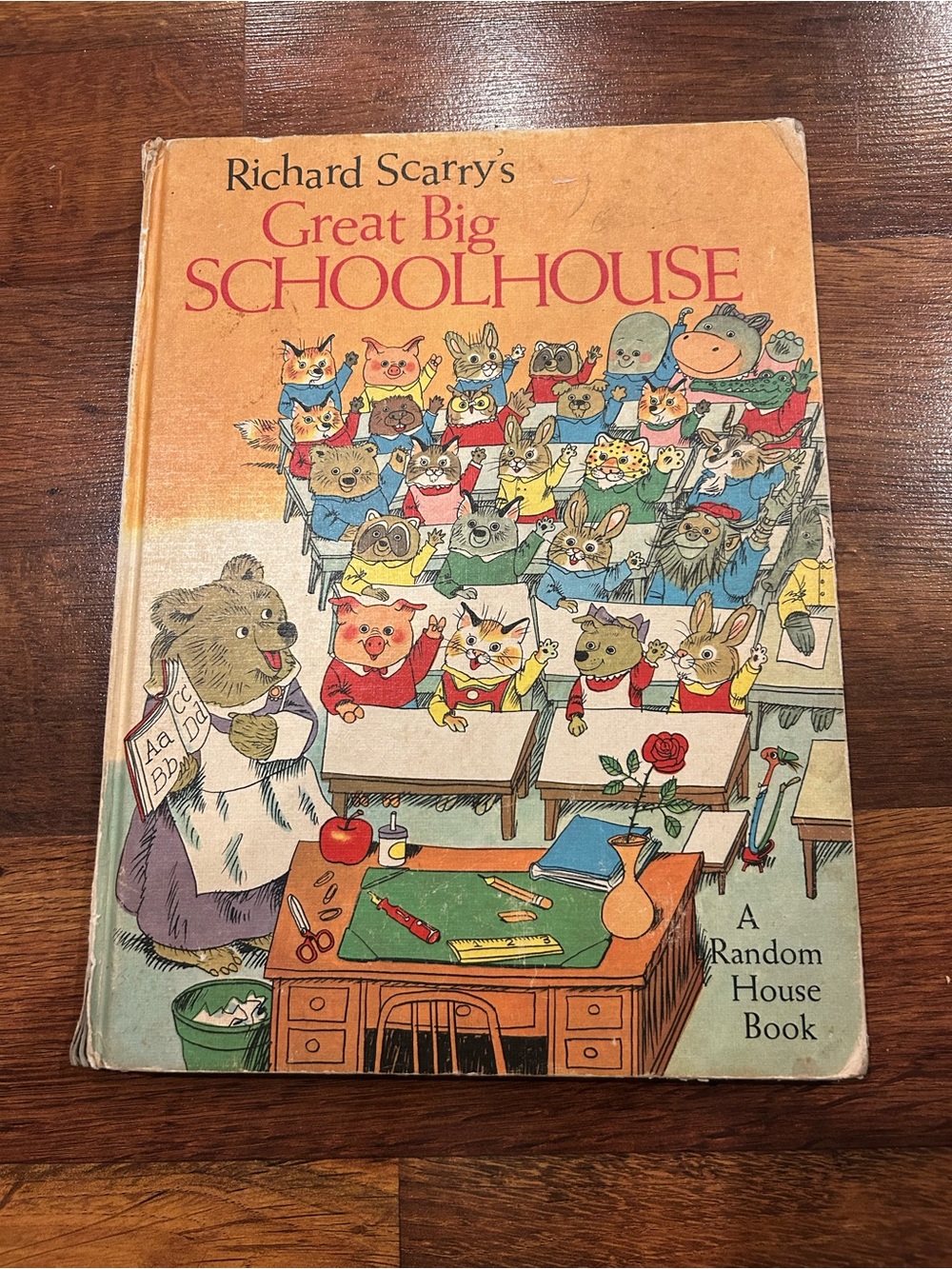 Richard Scarry's Great Big Schoolhouse
1969 Oversized Vintage Hardcover